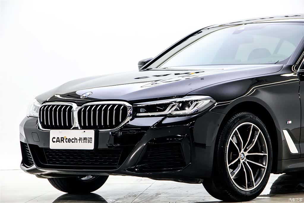 BMW 5 Series, 2023 4