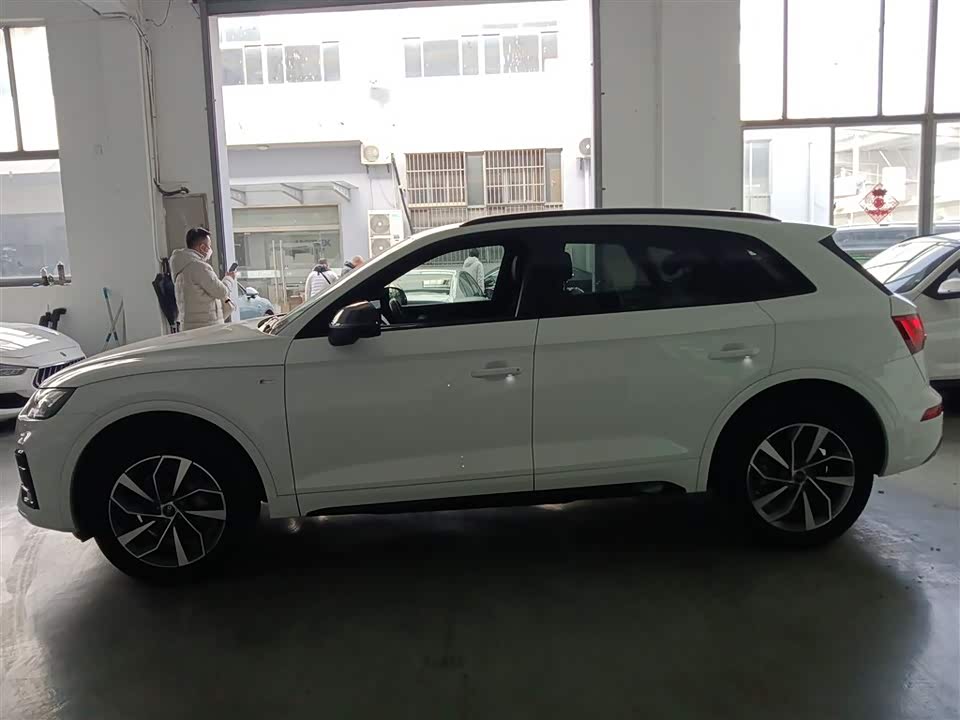 Audi Q5L