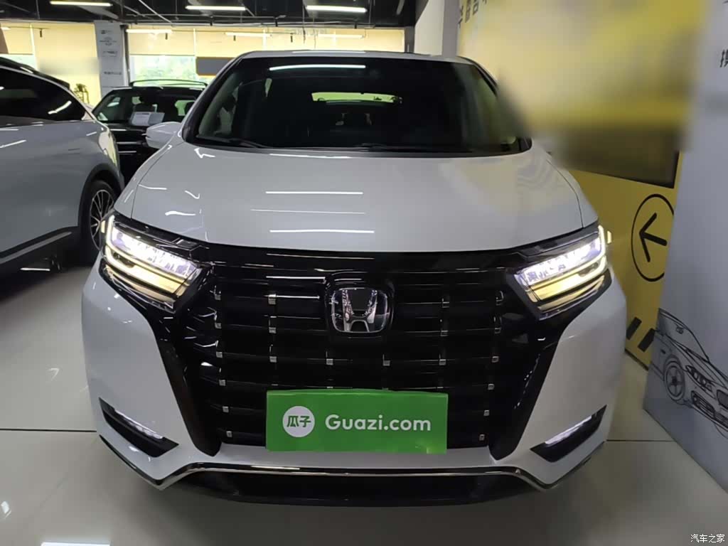 Honda Elysion, 2022 3