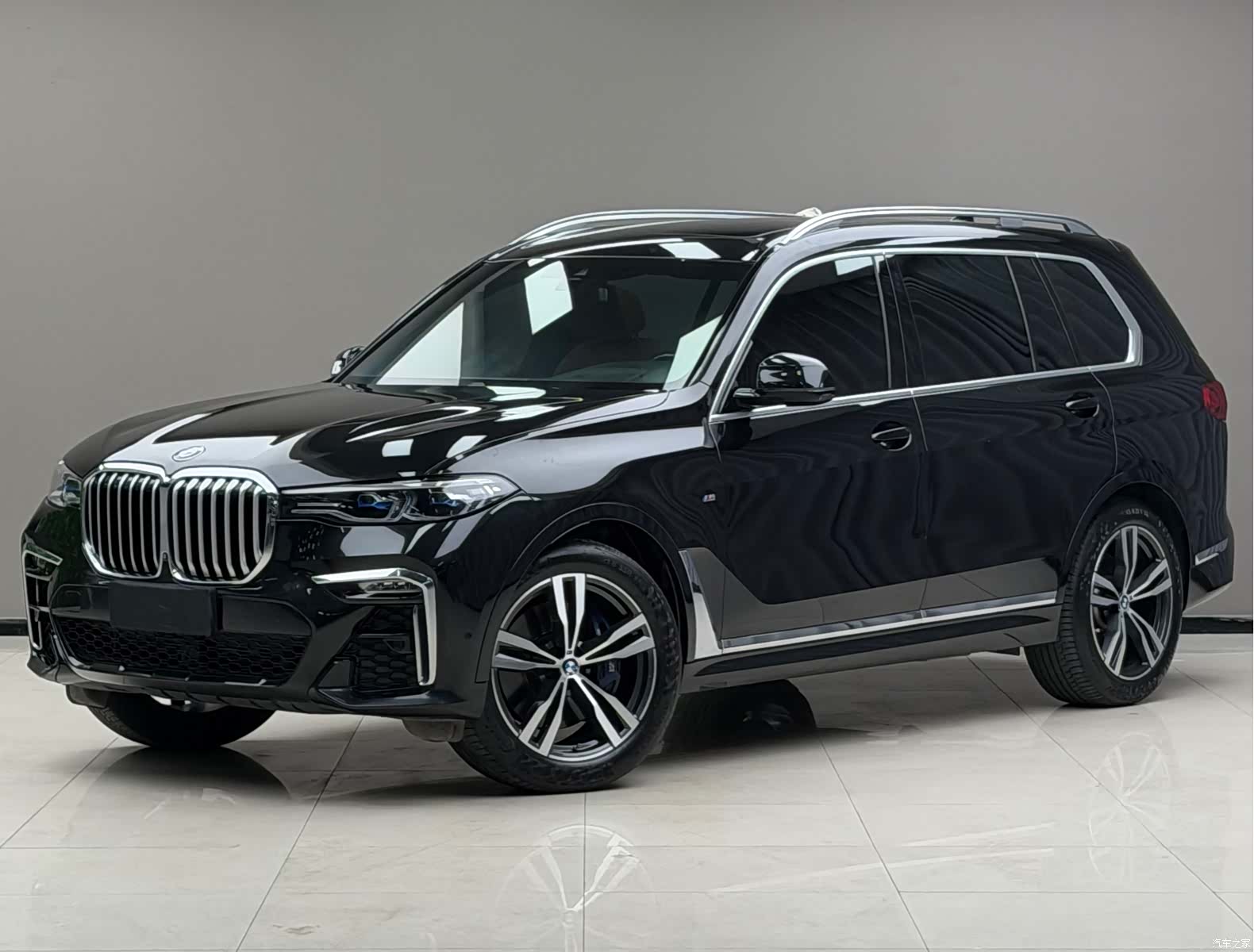 BMW X7, 2021 1