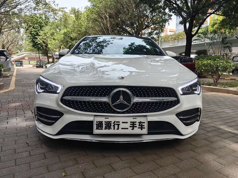Mercedes-Benz CLA