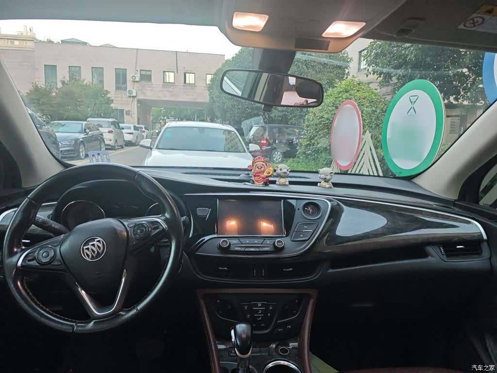 Buick Envision Plus, 2016 10