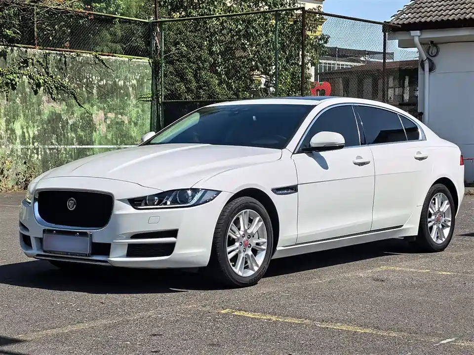 Jaguar XEL