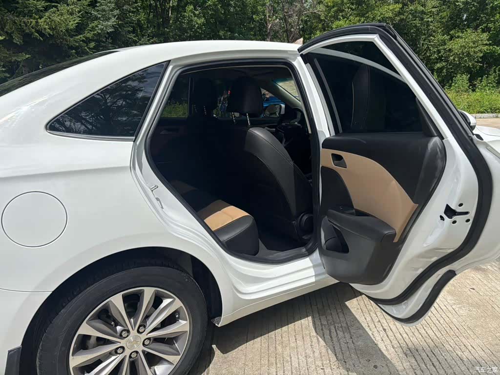 Chevrolet 320, 2022 7