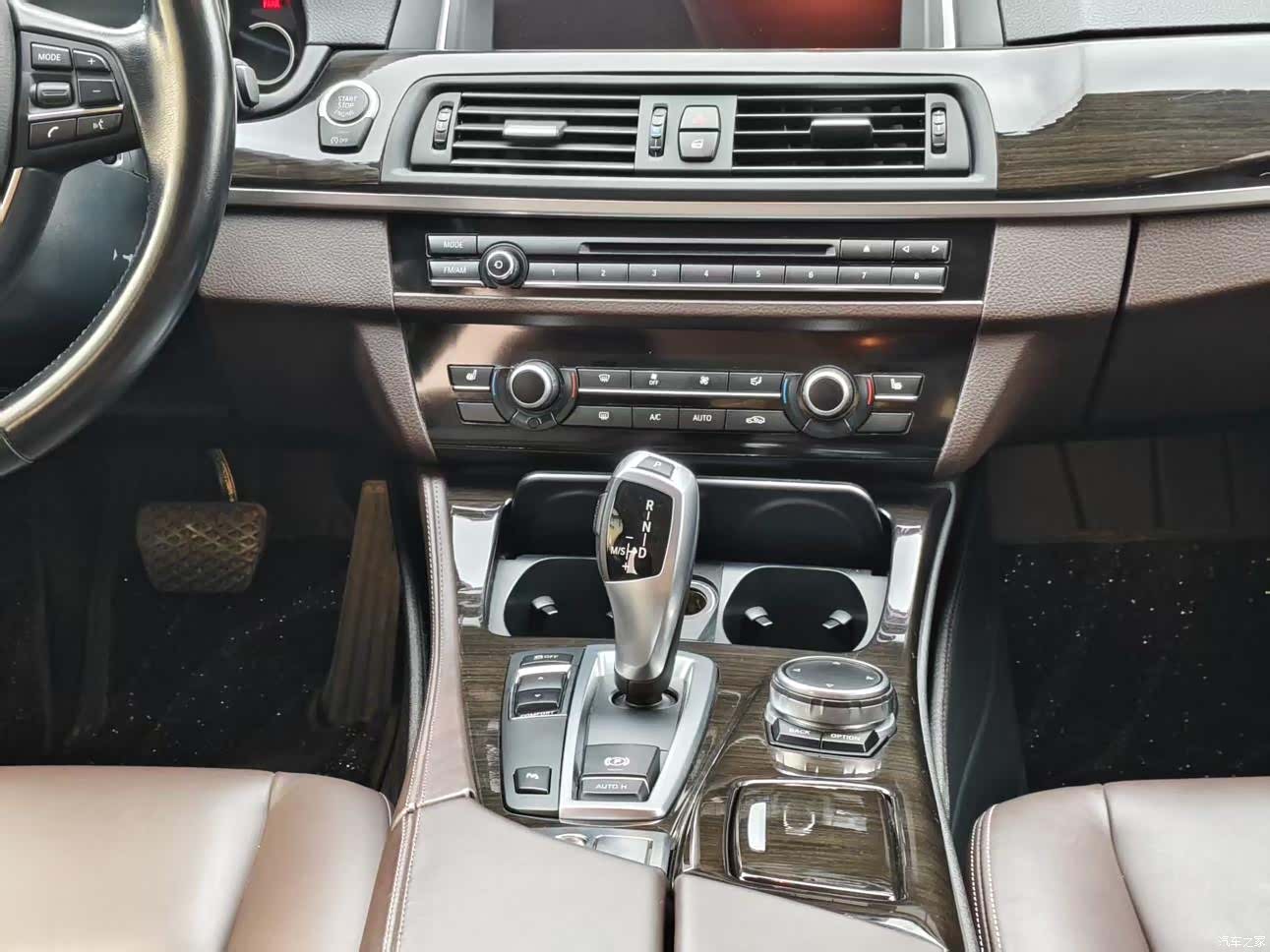 BMW 5 Series, 2017 13