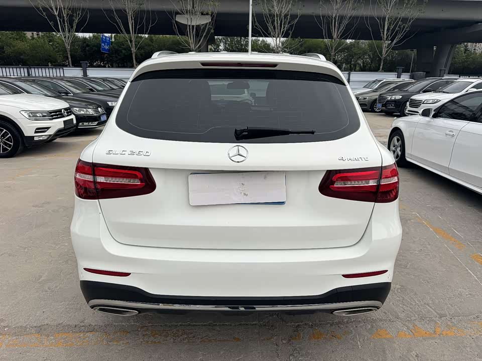 Mercedes-Benz GLC Mercedes-Benz GLC