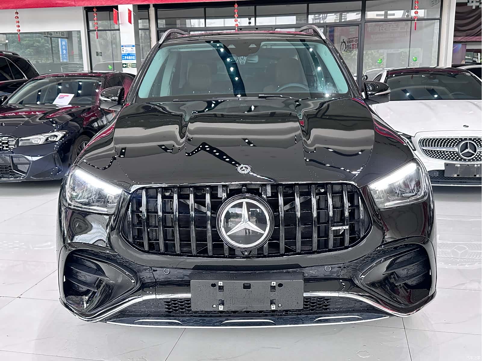 Mercedes-Benz GLE, 2024 2