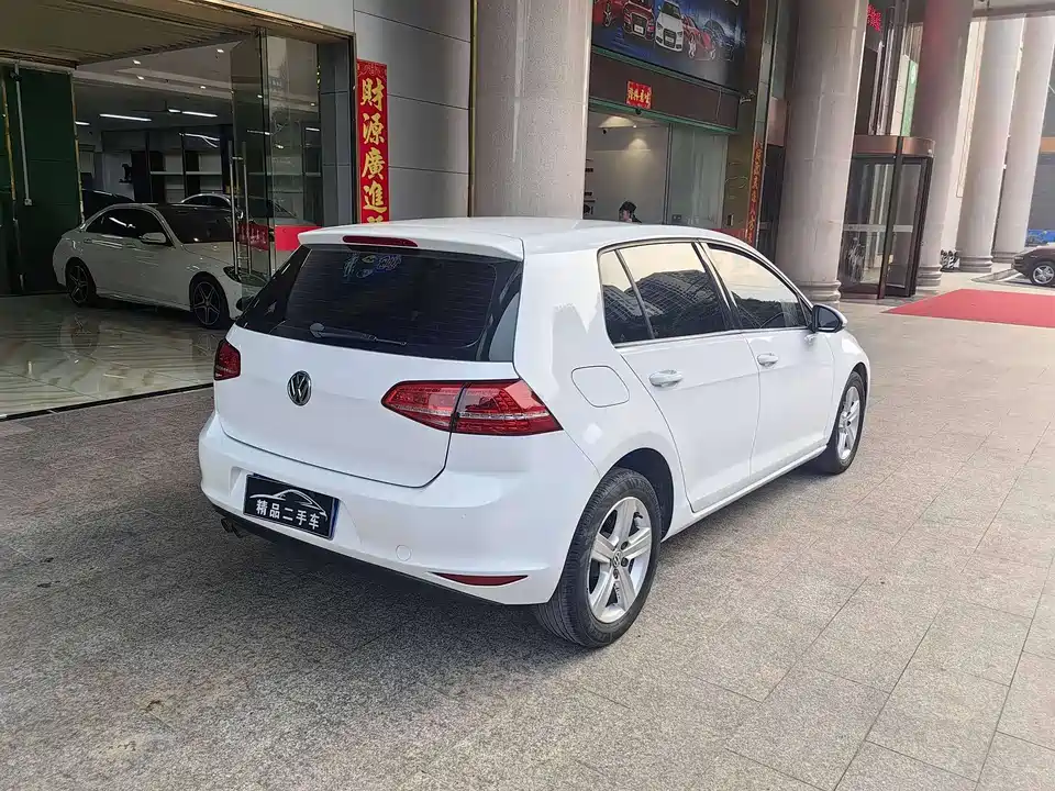 Volkswagen golf