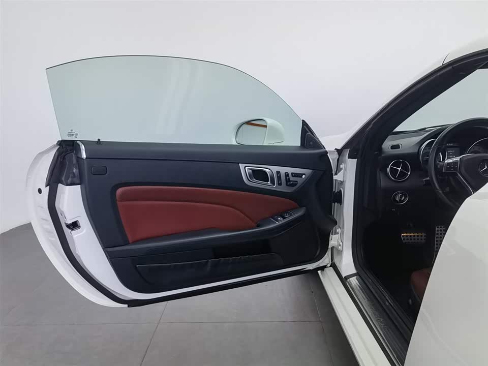 Mercedes-Benz SLK class