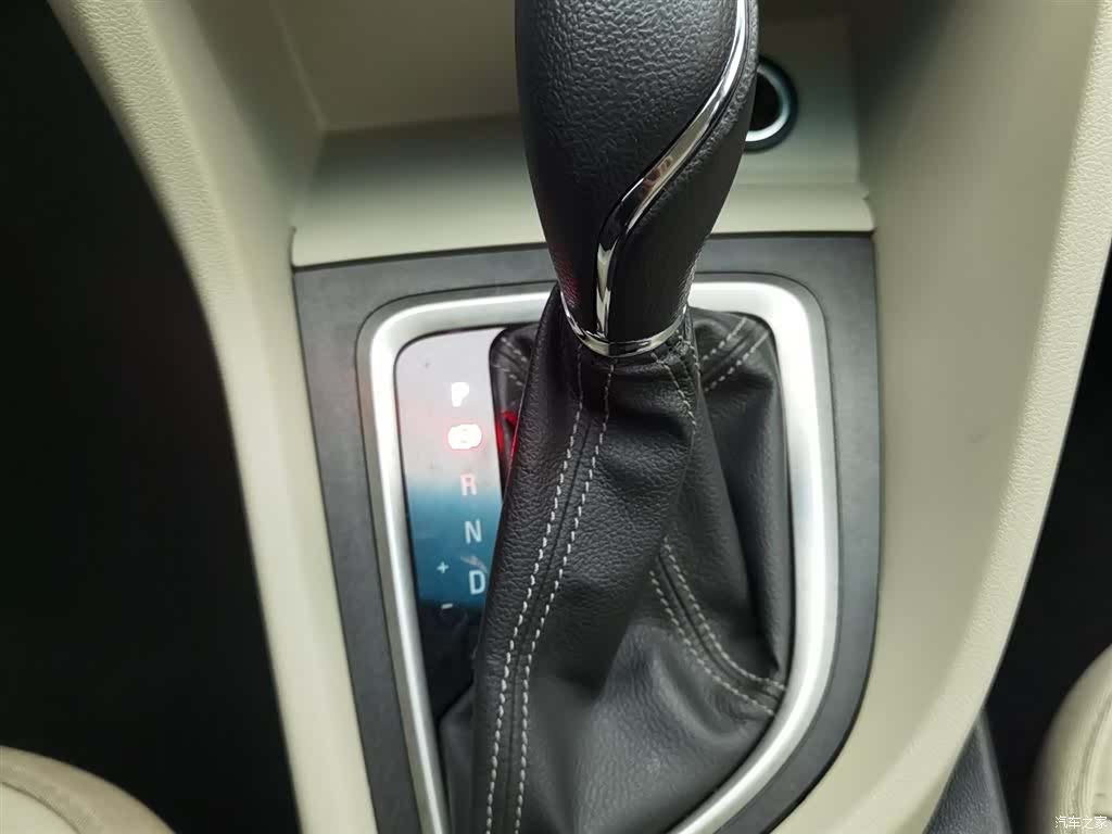 Buick V, 2018 13