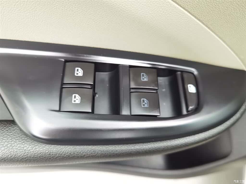 Buick V, 2018 9