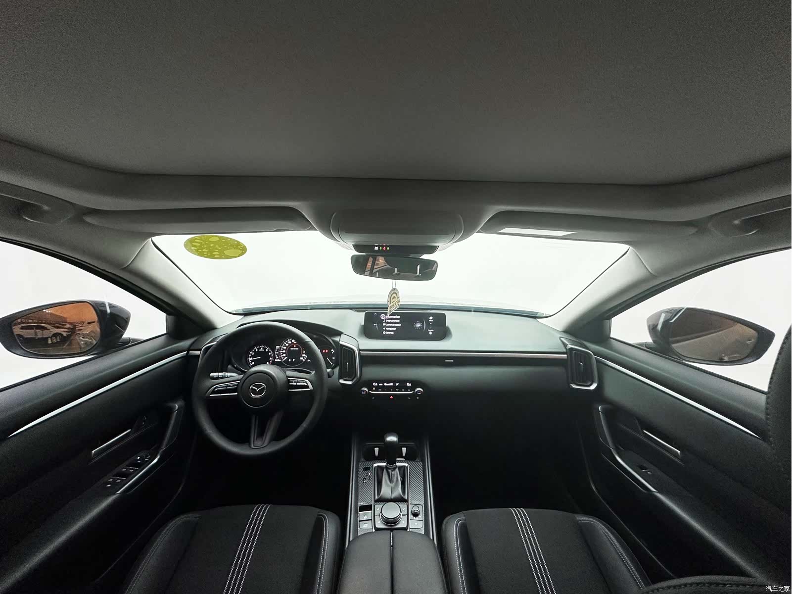 Mazda CX-50, 2023 18