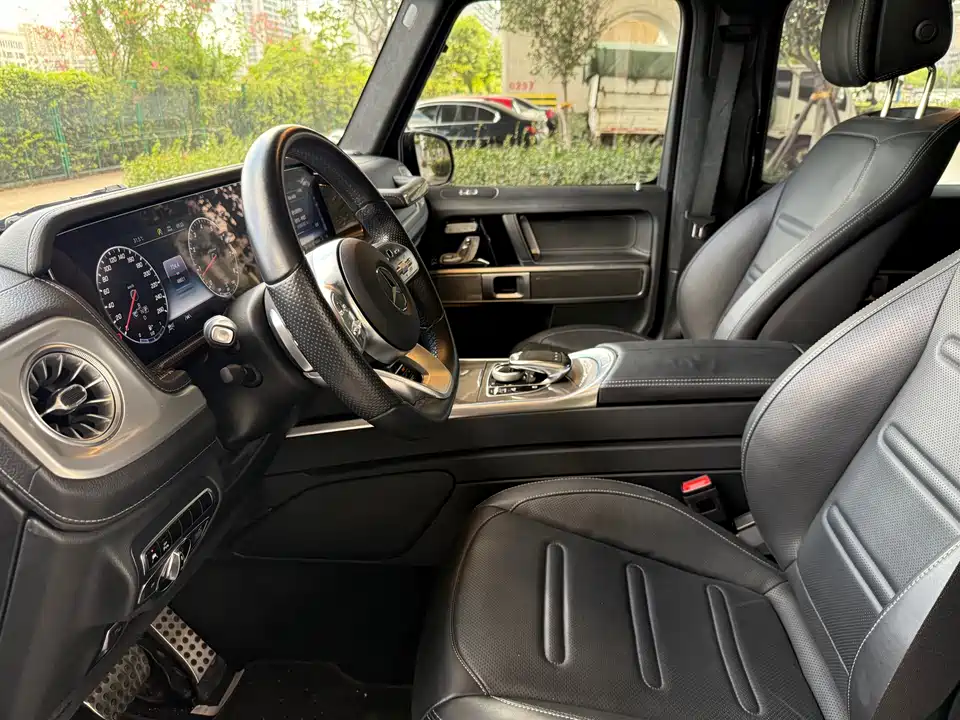 Mercedes-Benz G-class