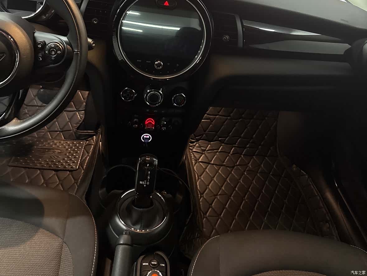 Mini ONE, 2018 9