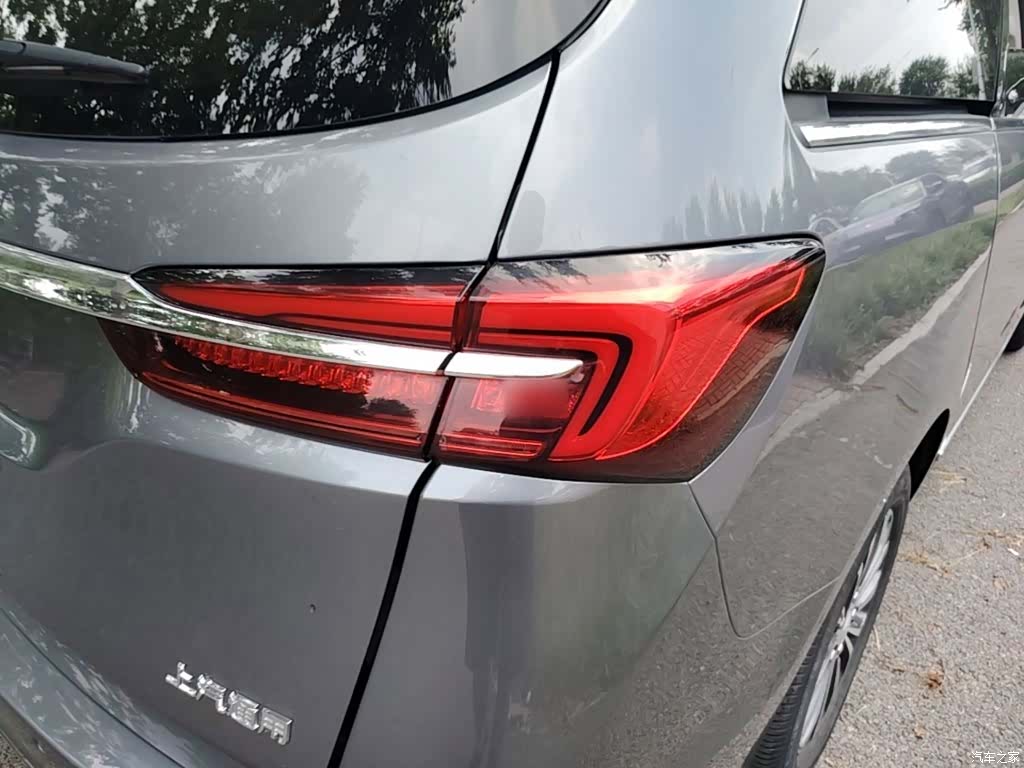 Buick GL8, 2021 8