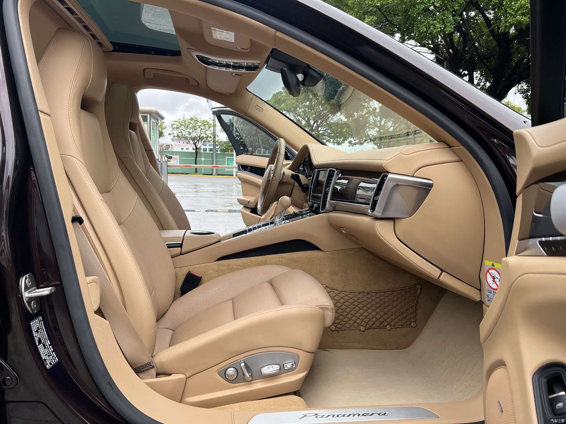 Porsche Panamera, 2015 9