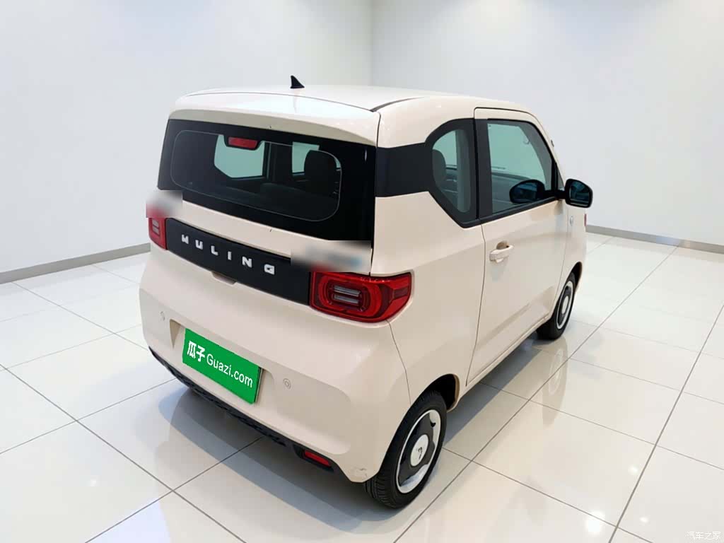 Wuling MINIEV, 2021 4