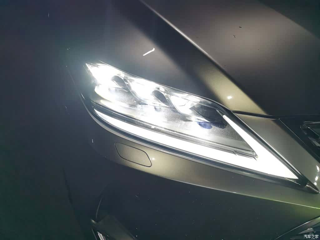 Lexus RX, 2022 7