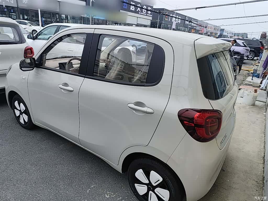 Wuling MINIEV, 2026 все фото