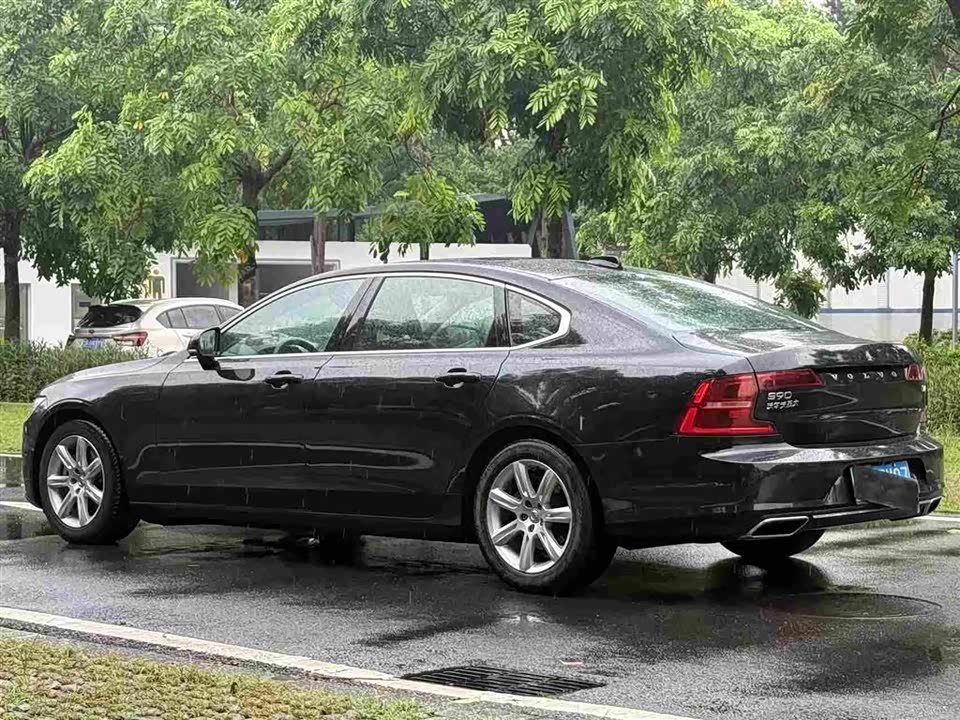 Volvo S90 Volvo S90