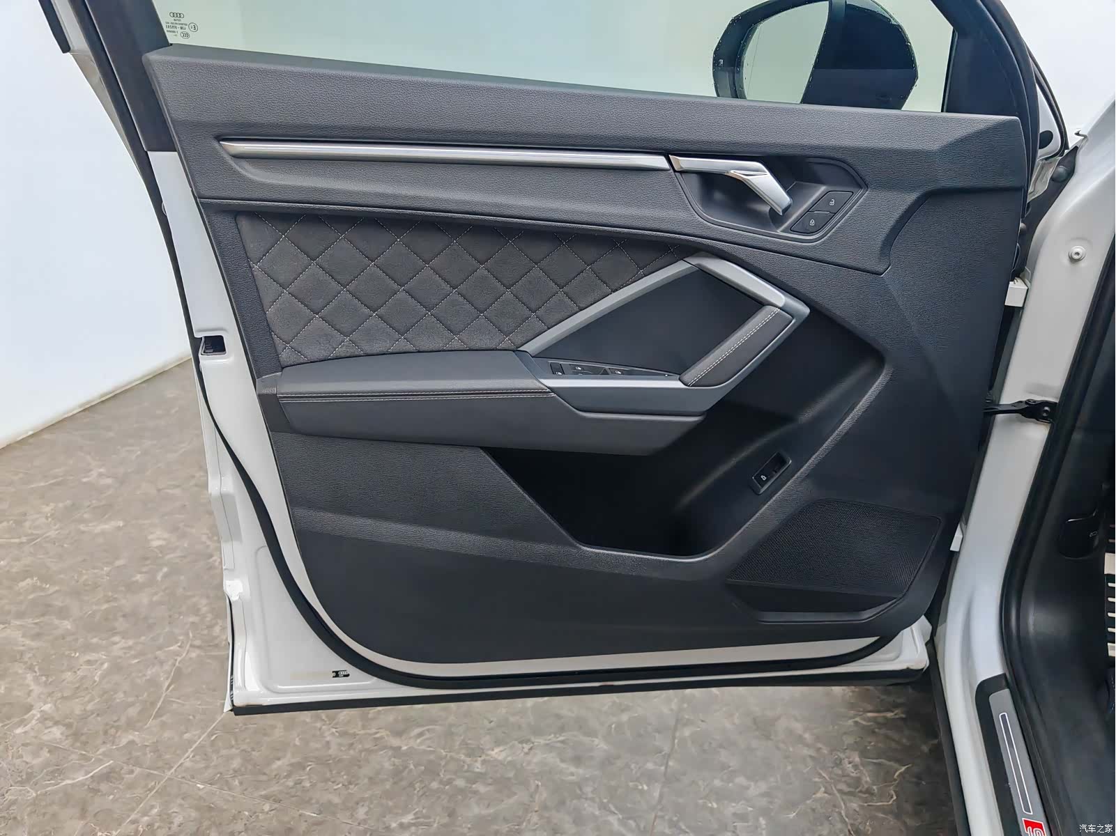 Audi Q3, 2024 19