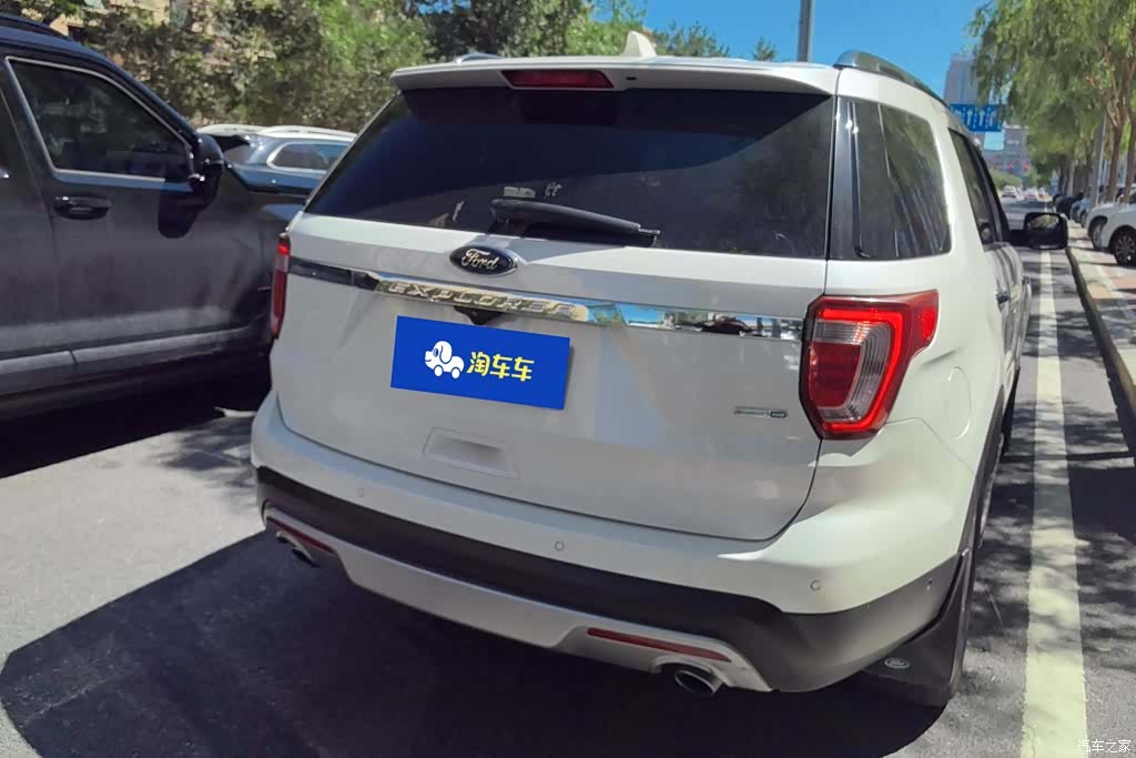 Ford Explorer, 2018 3