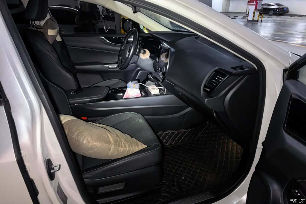 Lexus NX, 2022 8