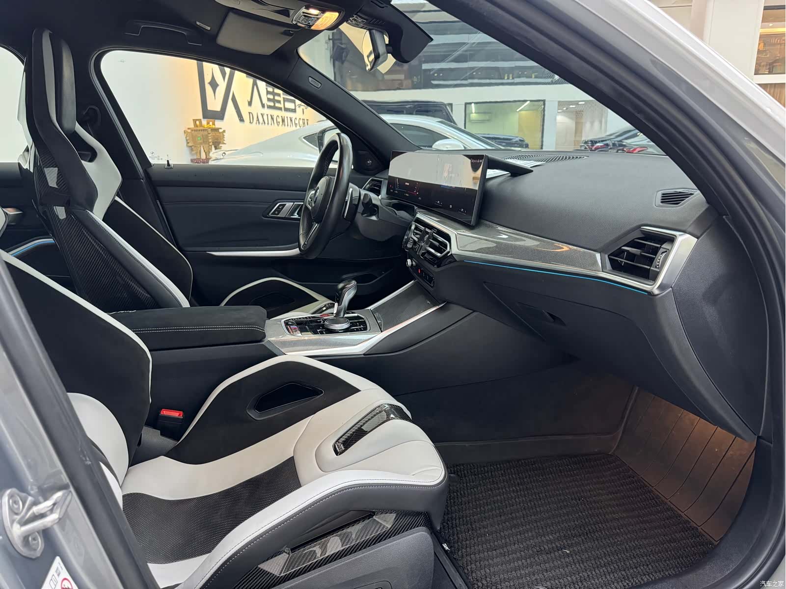 BMW M3, 2023 все фото