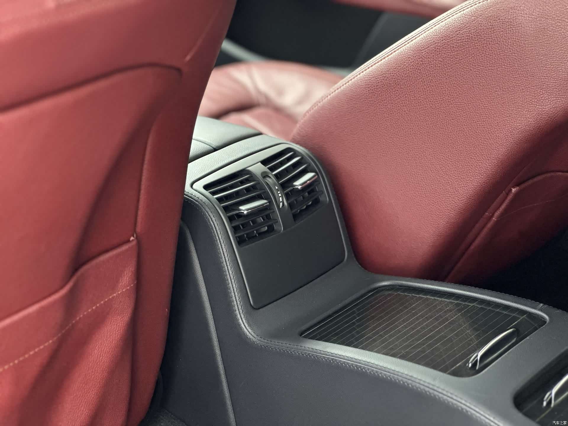 Mercedes-Benz CLS, 2016 16