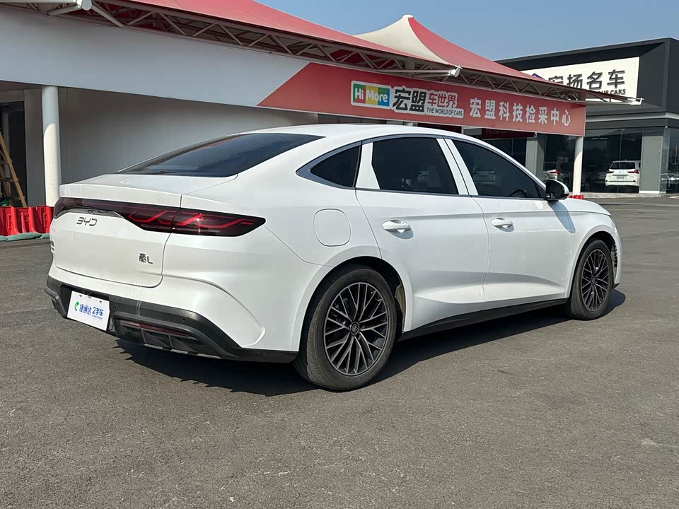 BYD Qin L