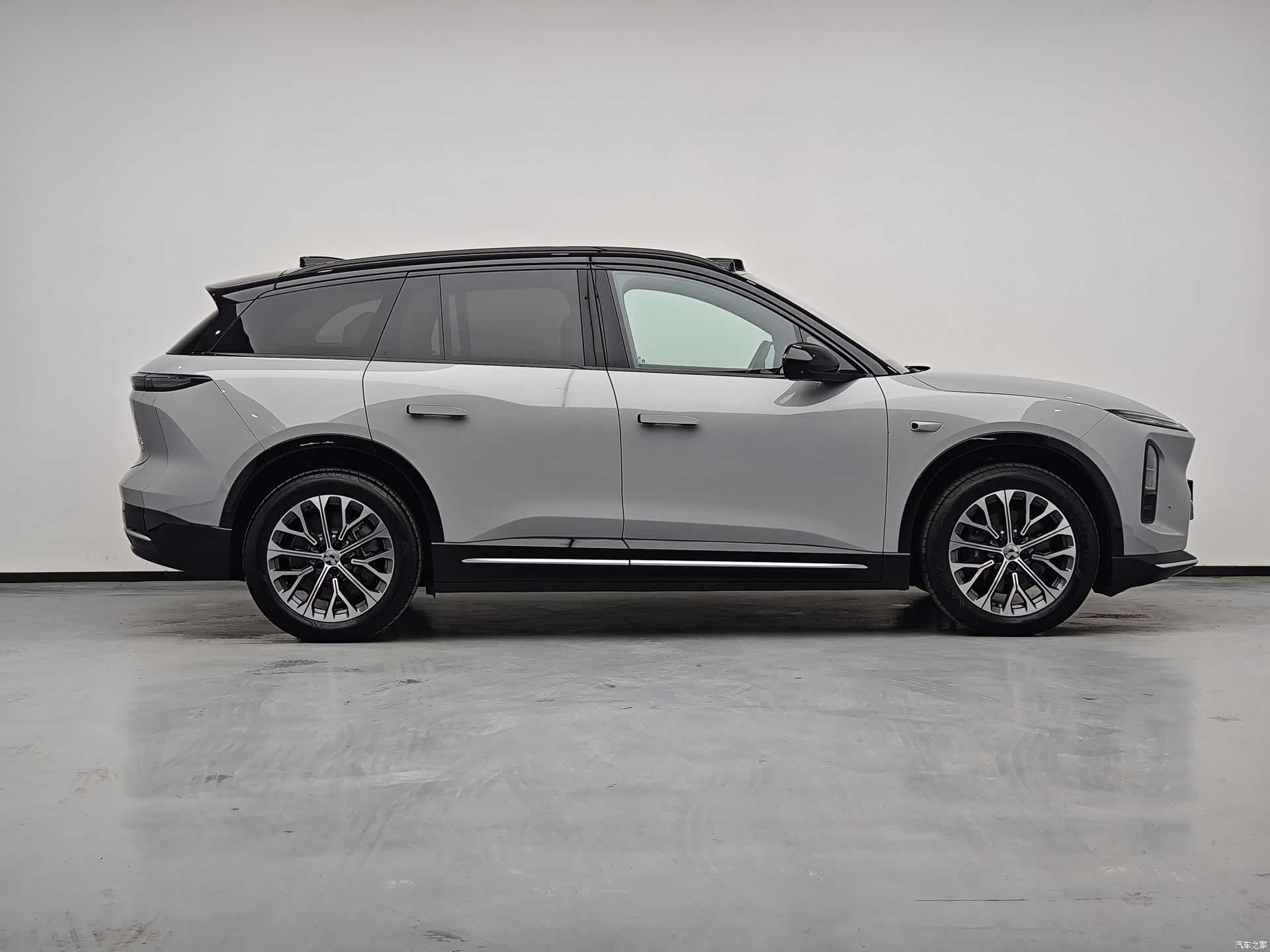 NIO ES6, 2025 7