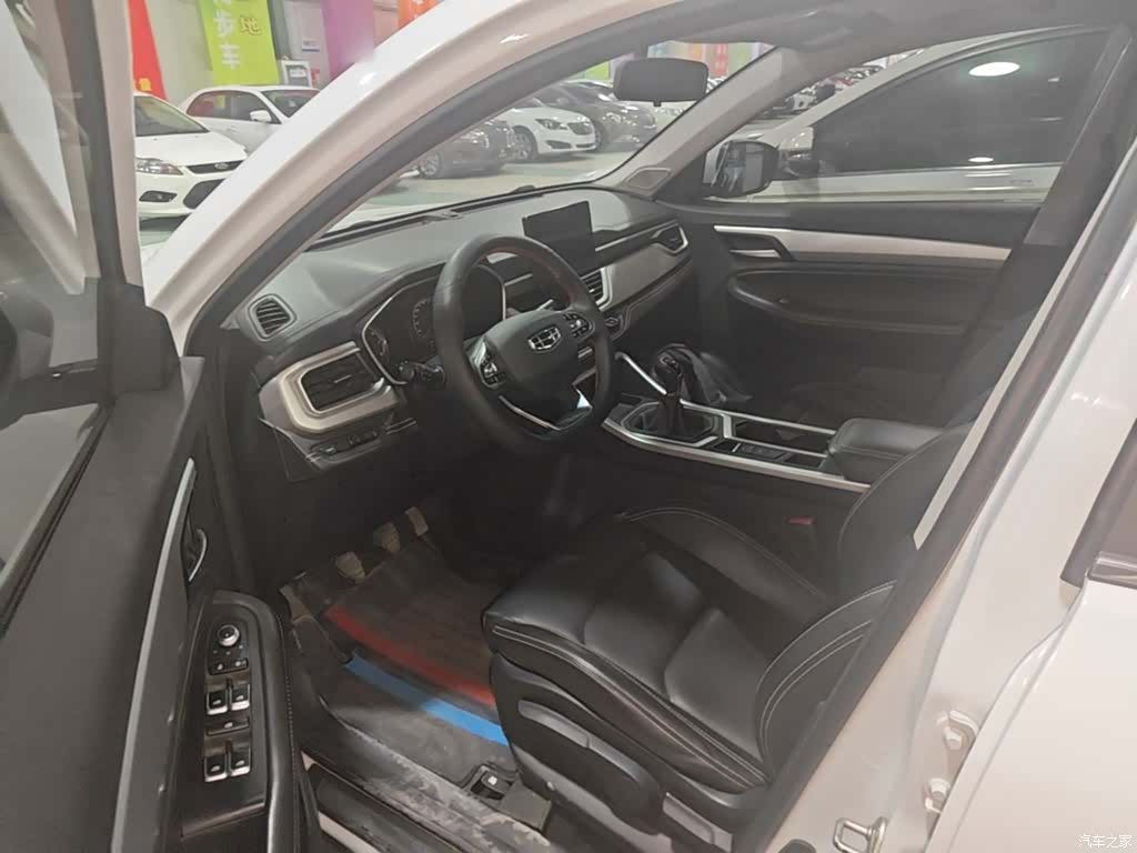 Geely X6, 2021 16