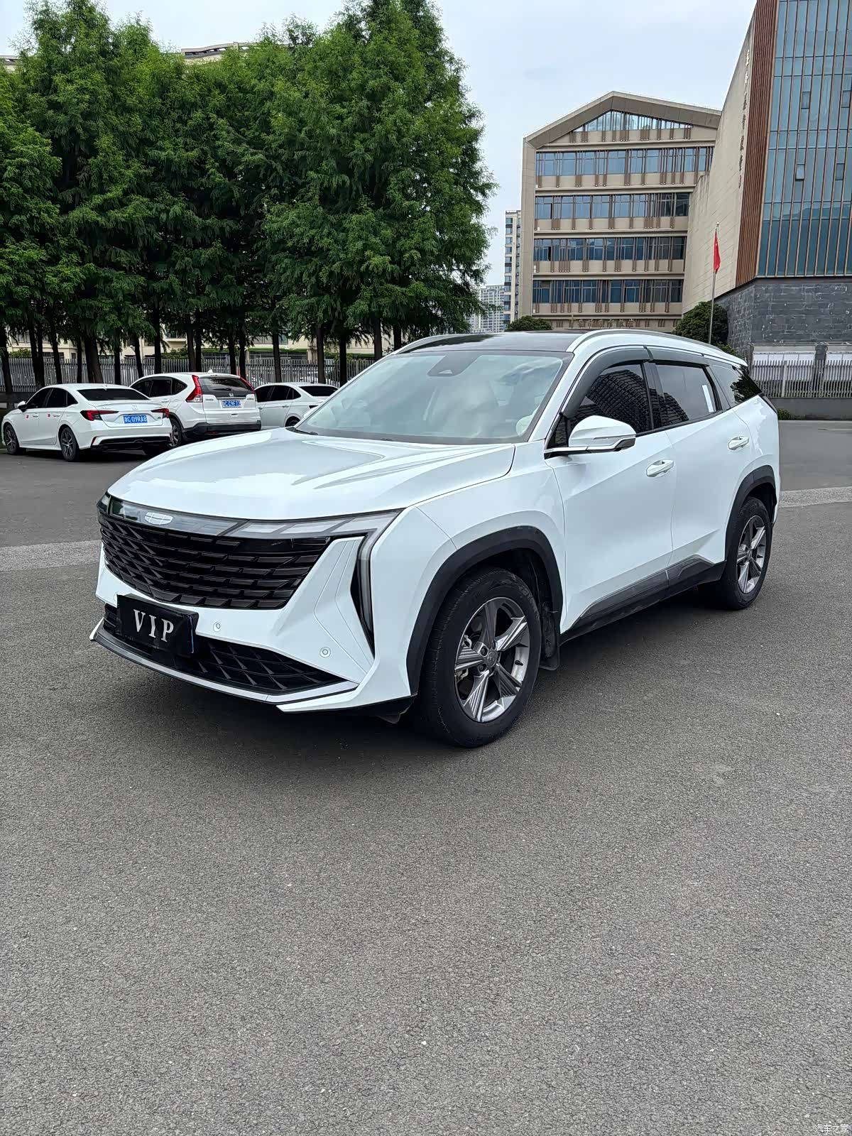 Geely Boyue, 2022 1