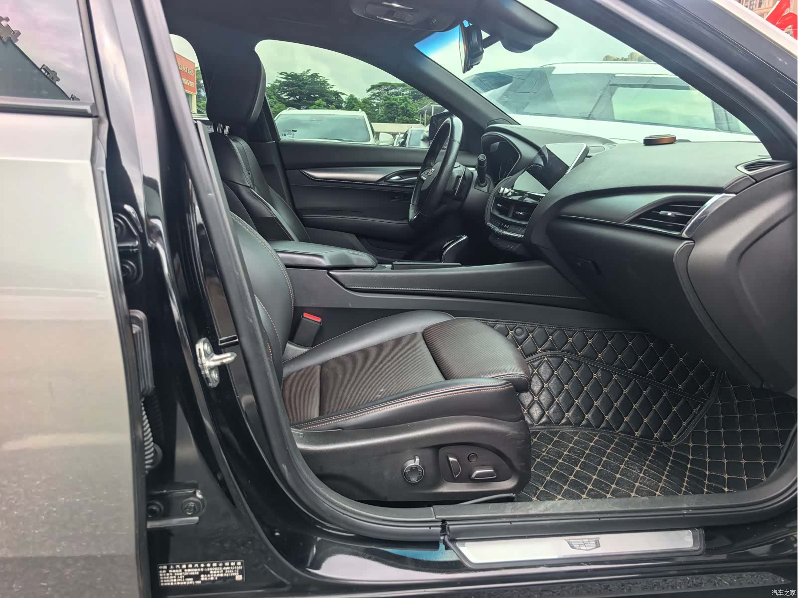 Cadillac CT5, 2021 10