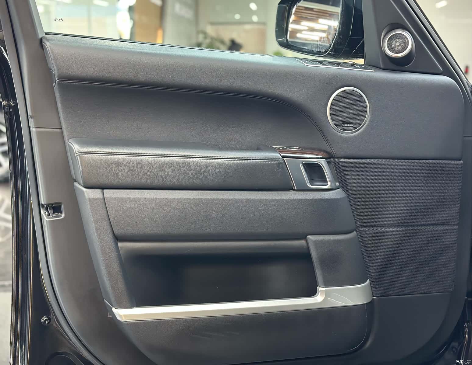 Land Rover Range Rover, 2018 все фото