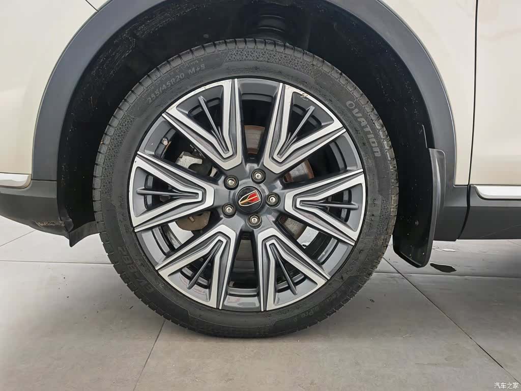 Hongqi HS5, 2022 17