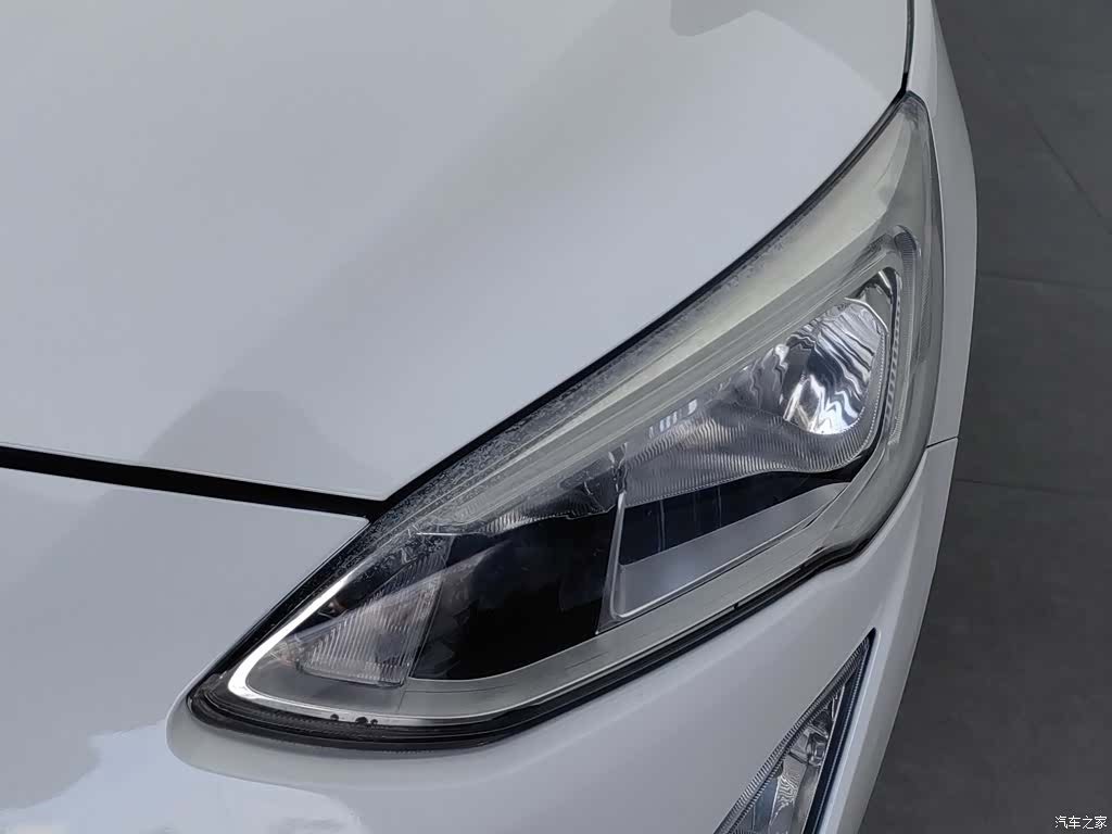 Ford Focus, 2019 7