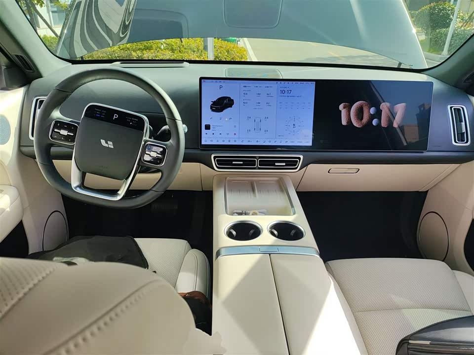 Li Auto Ideal L6