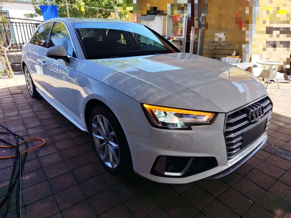 Audi A4L