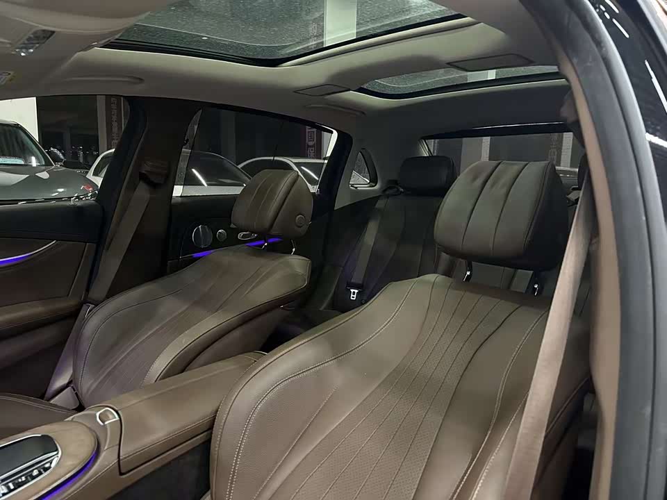 Mercedes-Benz E-class Mercedes-Benz E-class