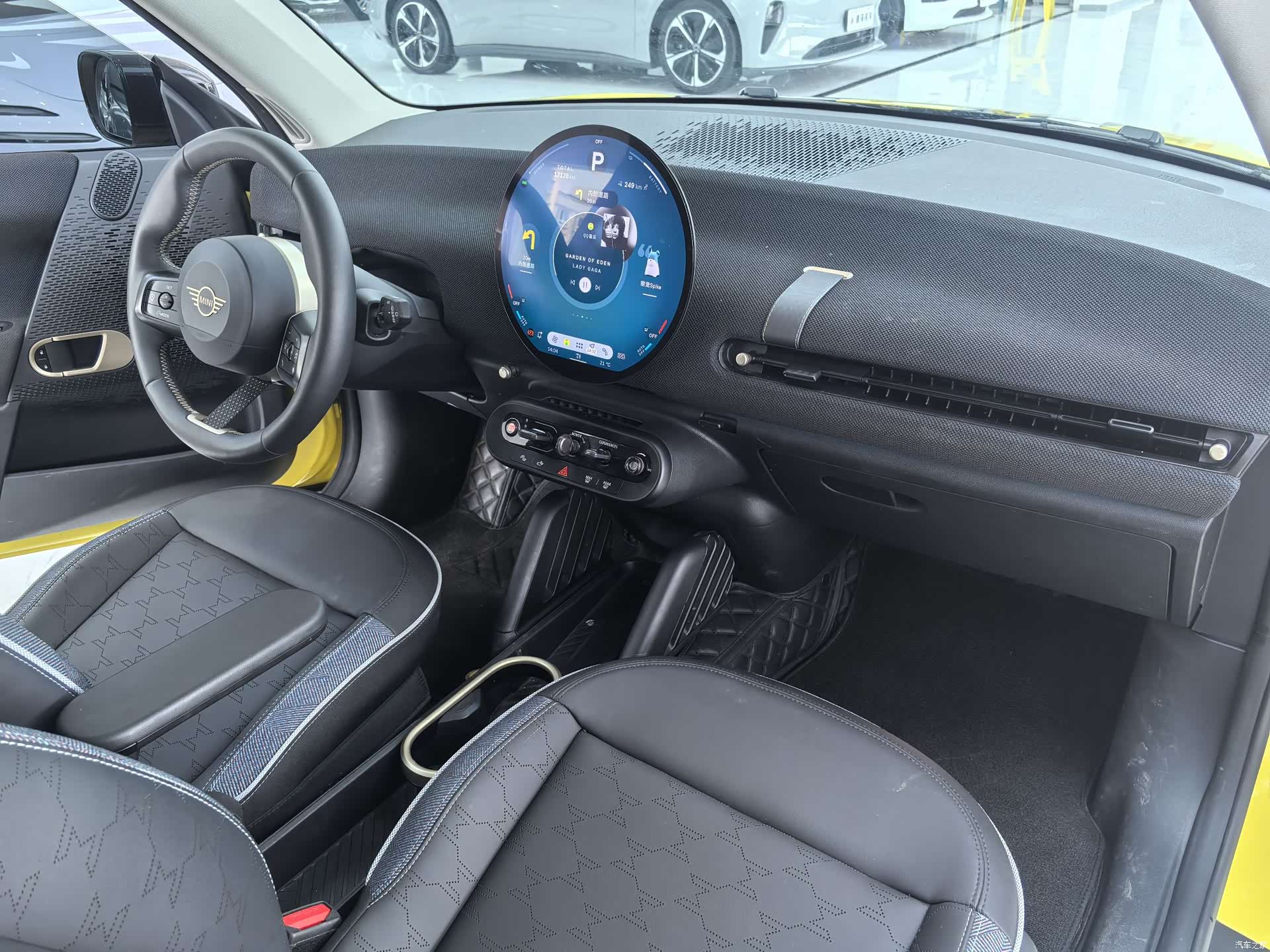 Mini Cooper, 2025 7