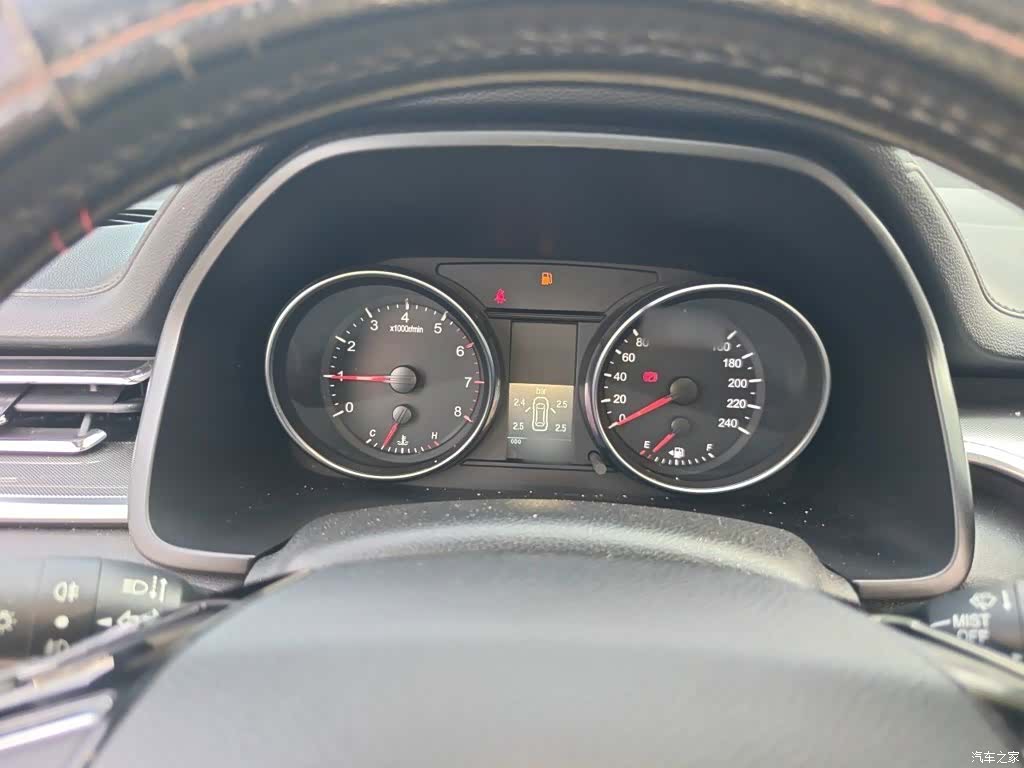 Haval M6, 2022 4