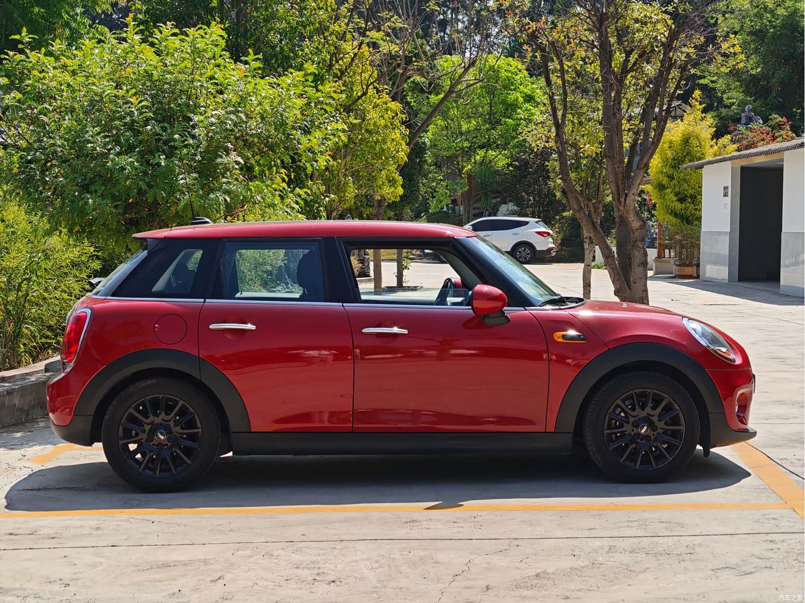 Mini ONE, 2017 4