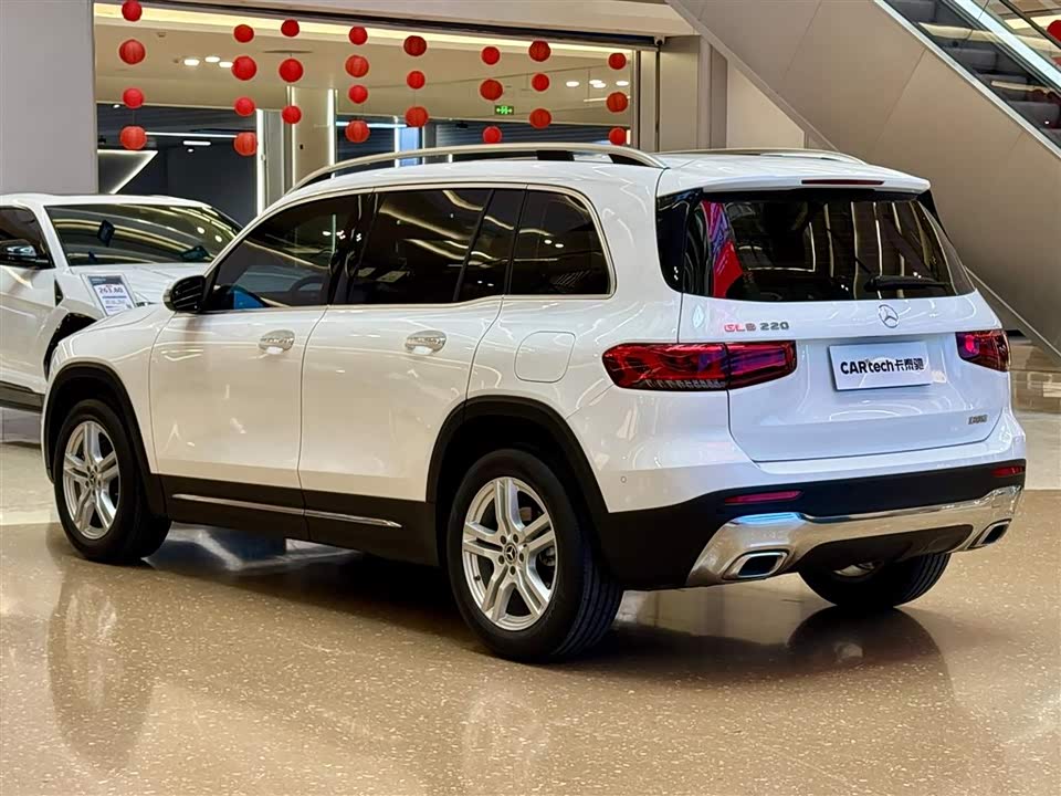 Mercedes-Benz GLB Mercedes-Benz GLB