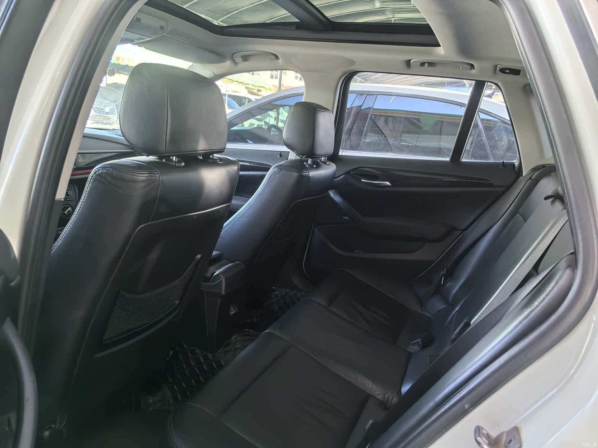 BMW X1, 2015 10