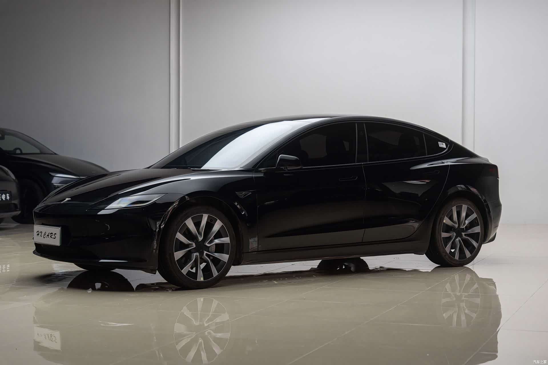 Tesla Model 3, 2023 2