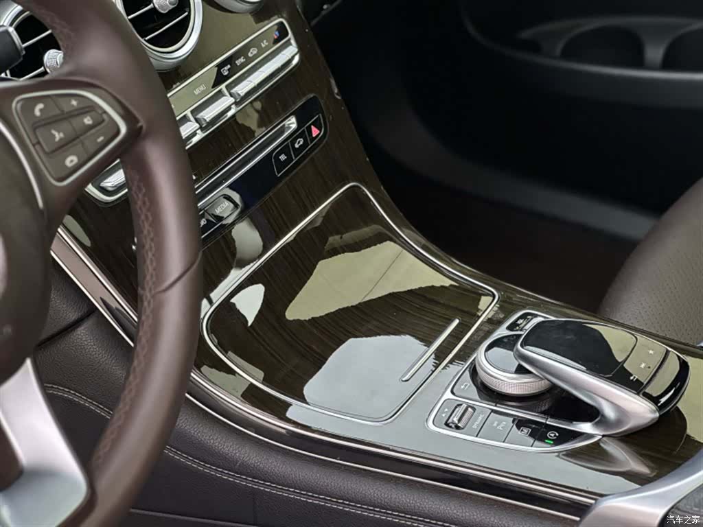 Mercedes-Benz GLC, 2018 11