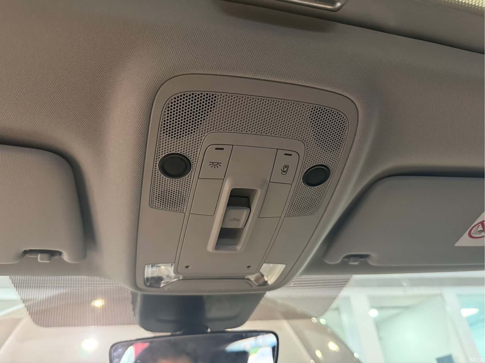 Audi Q2L, 2022 16