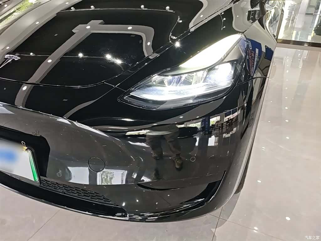 Tesla Model Y, 2023 24