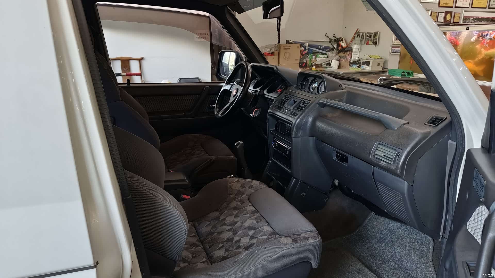 Mitsubishi Pajero, 1996 6